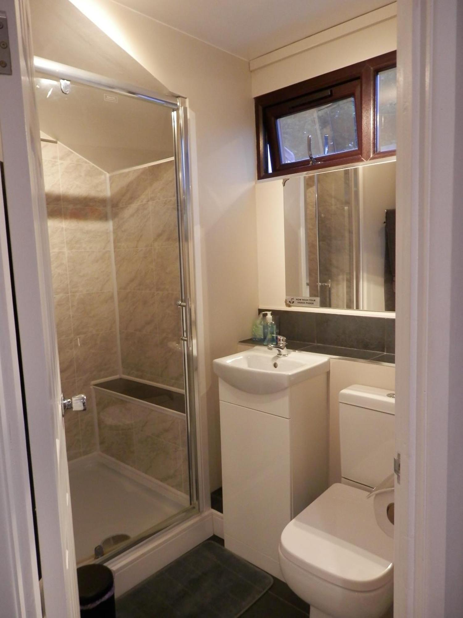 Middle House Bed & Breakfast Coventry Bilik gambar